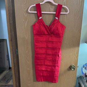 Nina Ferre USA Elegant Red Sleeveless Dress, Size 11